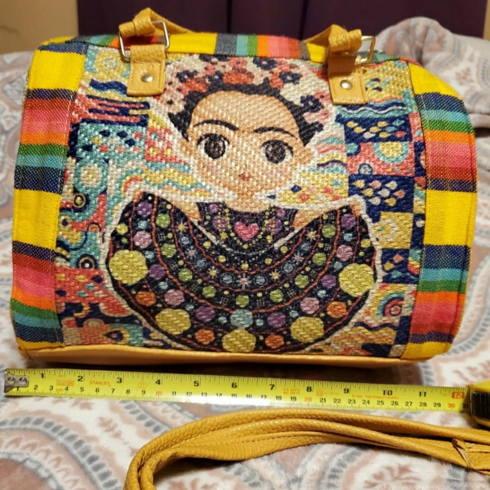 Handbag - Picture 4 of 5